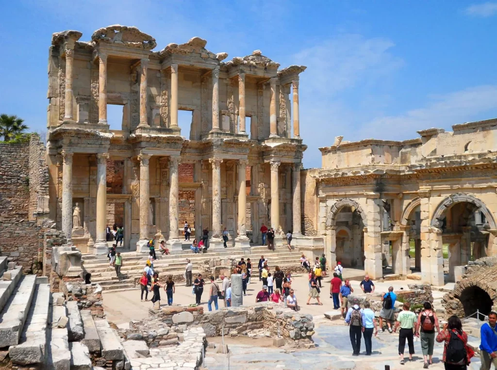 Efesas: kas liko iš legendinio senovės miesto